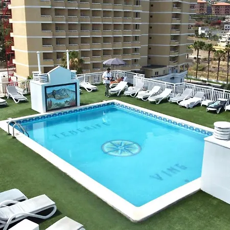 Cozy Reformed Studio, Wifi, Pool, Near The Beach In Lejlighed