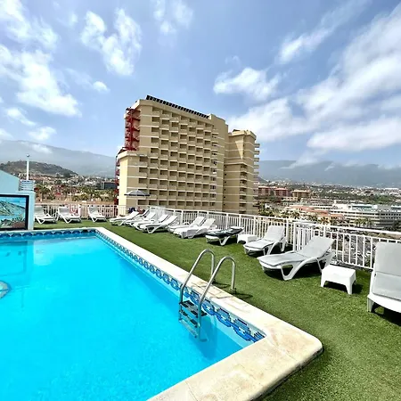 公寓 Cozy Reformed Studio, Wifi, Pool, Near The Beach In *