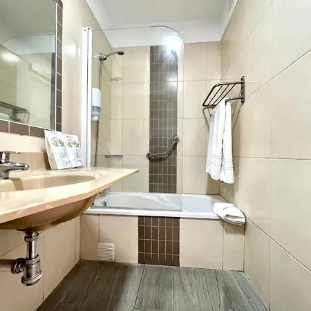 Cozy Reformed Studio, Wifi, Pool, Near The Beach In 公寓 *