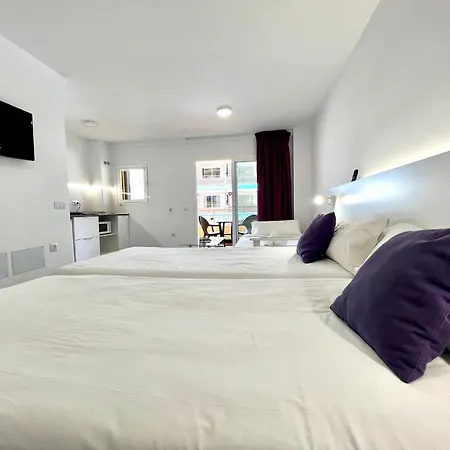 Cozy Reformed Studio, Wifi, Pool, Near The Beach In * 拉克鲁斯